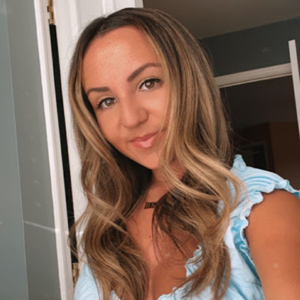 Meet your Posher, Dani